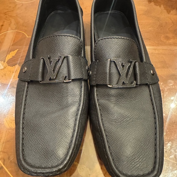 Louis Vuitton Men's leather Textured Black loafers Slip-Ons drivers shoes Sz 9.5 - Picture 4 of 16